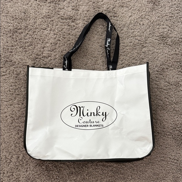 Large White and Black Minky Couture Tote Bag - Picture 1 of 1